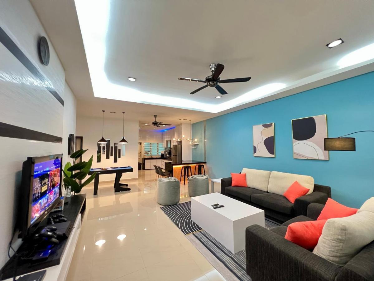 Tcvila 12Pax Neartc Dinosaurland Pooltable, Netflix Kuantan Exterior foto